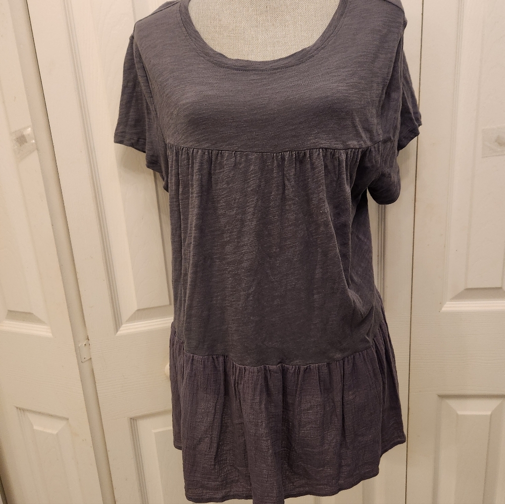 Time & True Women's Gray Short Sleeve  Tunic Top